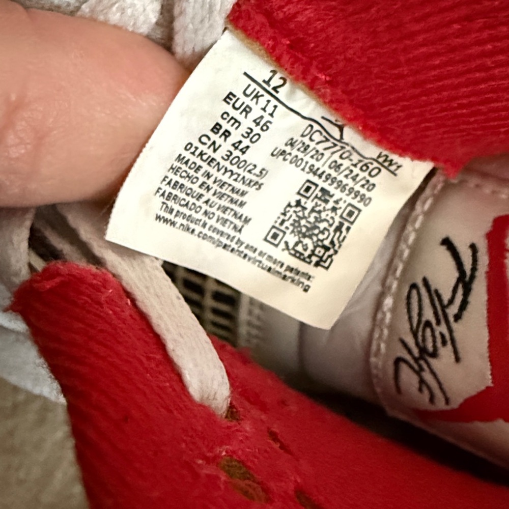 Authentic | 🔥 Fire Red Jordan 4 - Picture 14 of 17